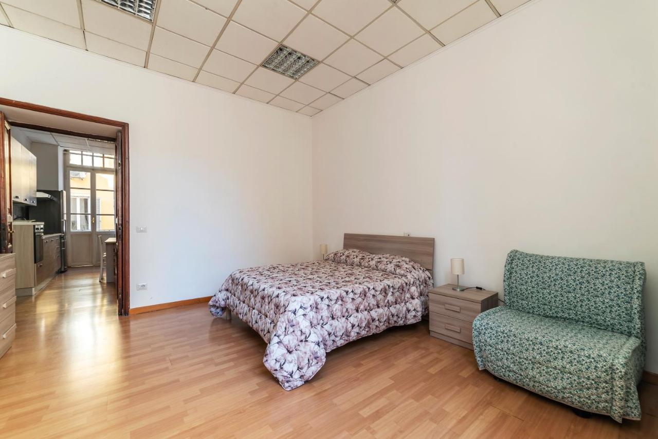 Residence Borgognoni Apartments Roma Esterno foto
