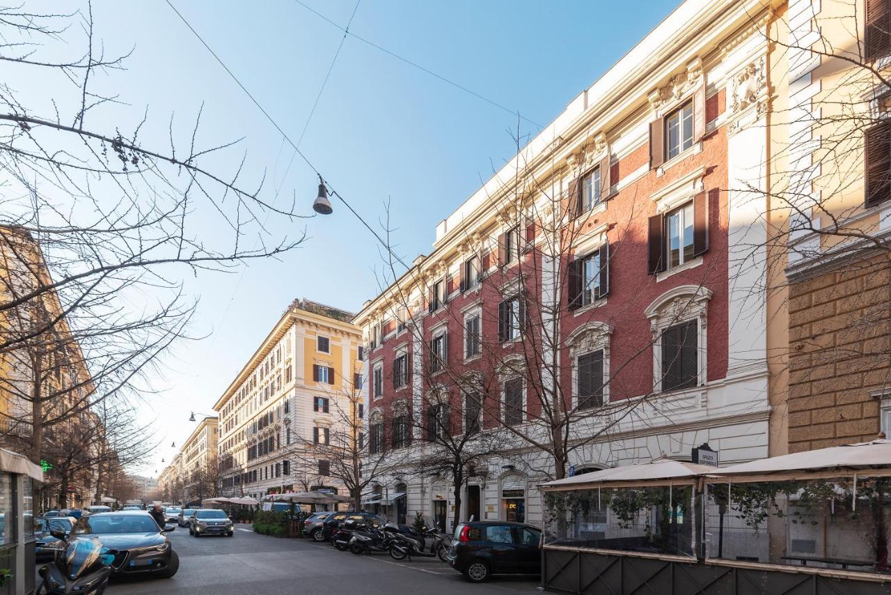 Residence Borgognoni Apartments Roma Esterno foto