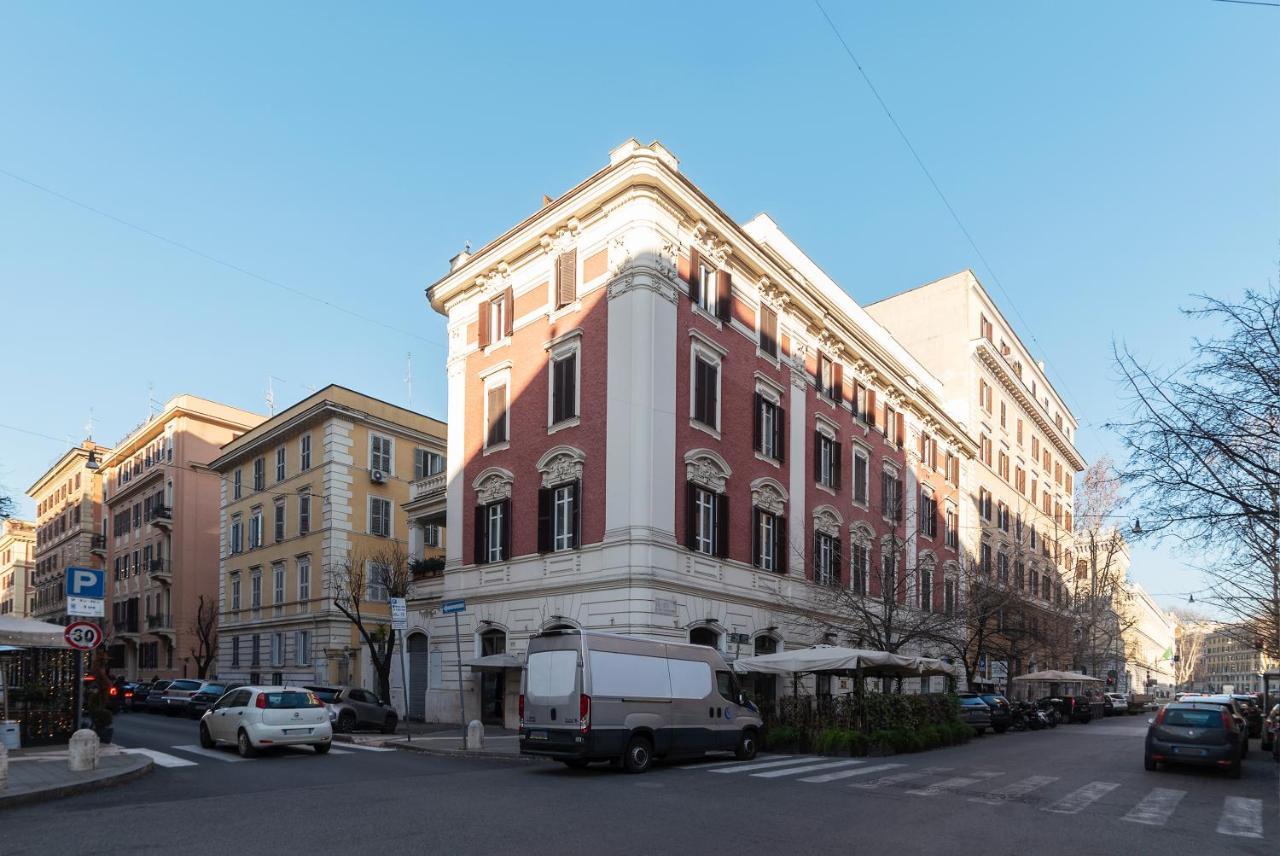 Residence Borgognoni Apartments Roma Esterno foto